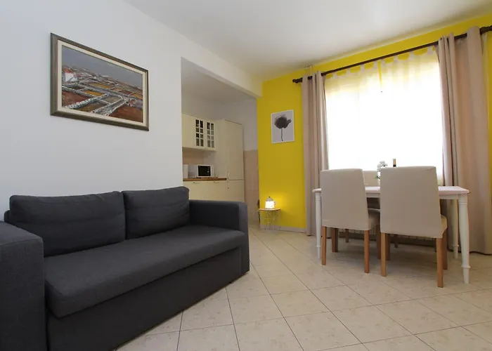 Apartman Folo *