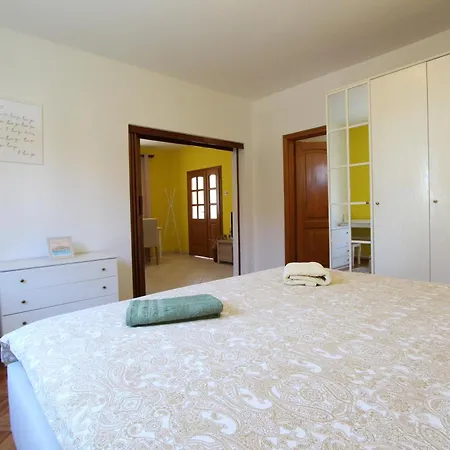 Folo Apartment
