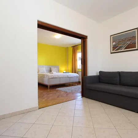 Folo Apartment