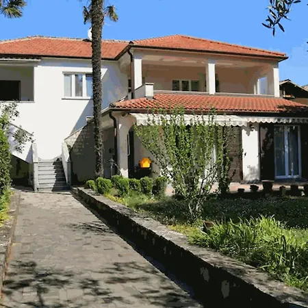 Folo Apartment